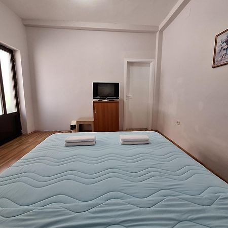 Studio Apartments Oleg Οχρίδα Εξωτερικό φωτογραφία